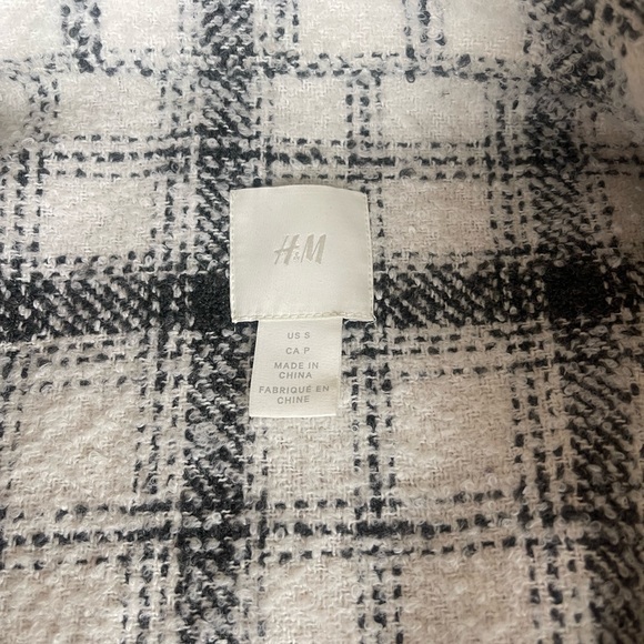 h&M Shacket Jacket - Picture 2 of 3